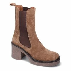 Bueno Women's Hart Heeled Chelsea Boot In Tobacco